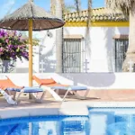 Casa Villanueva 3 Solo Familias בית כפרי *
