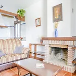 Casa Villanueva 3 Solo Familias *