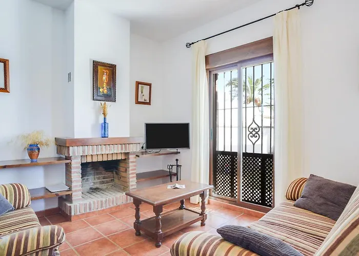 Casa Villanueva 3 Solo Familias منزل ريفي *