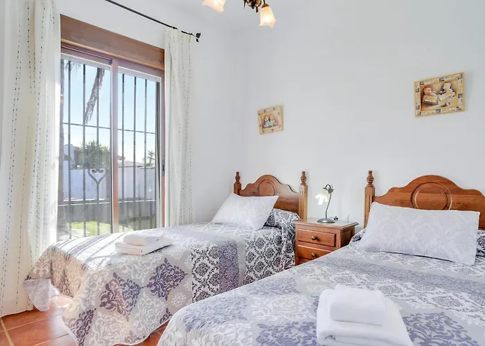 Casa Villanueva 3 Solo Familias *